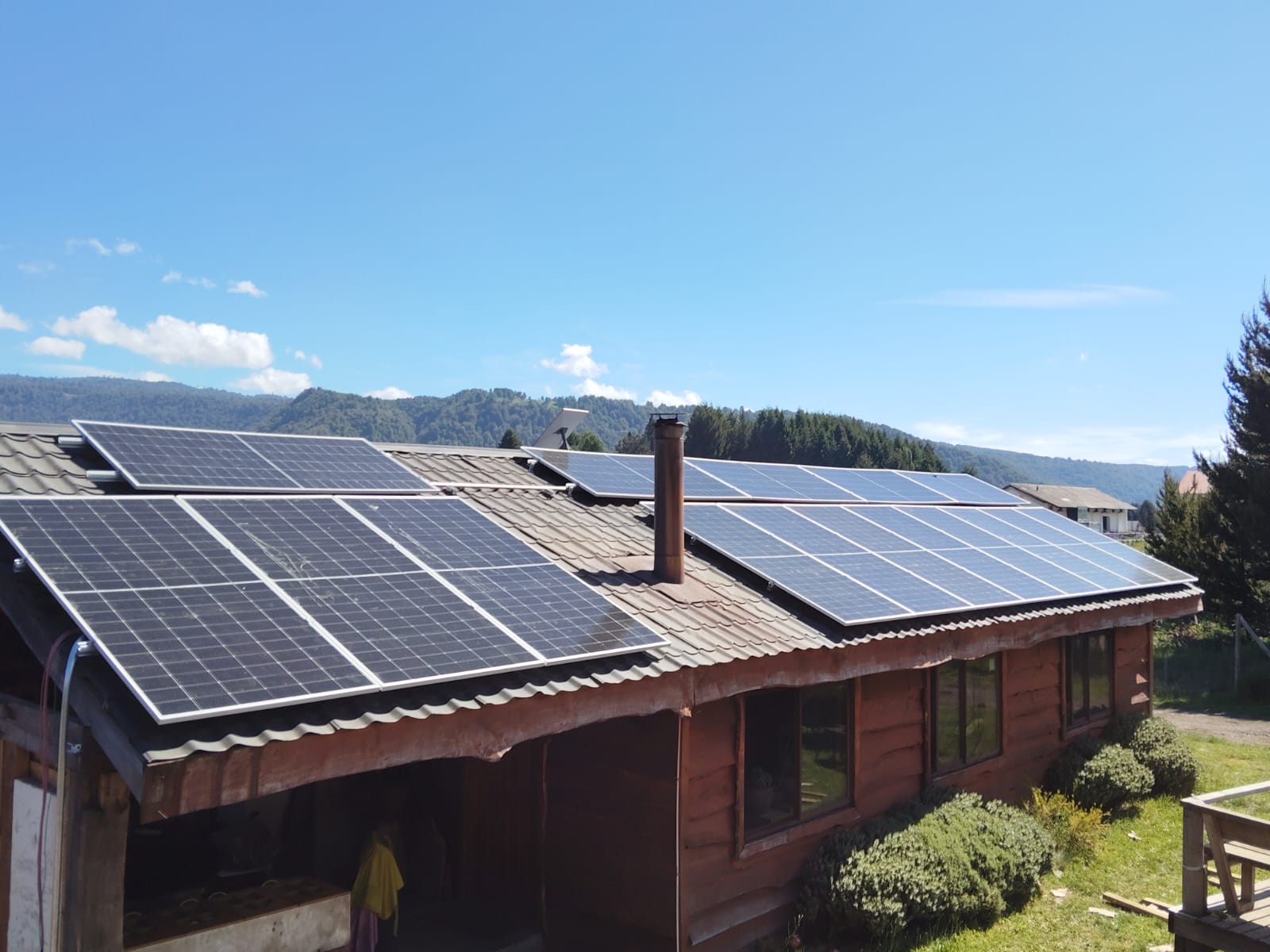 Vivienda con instalación de paneles solares